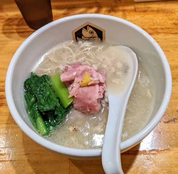 「真鯛らーめん　870円」@真鯛らーめん 麺魚の写真