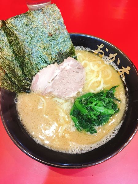 「ラーメン 並」@横浜ラーメン おか本の写真