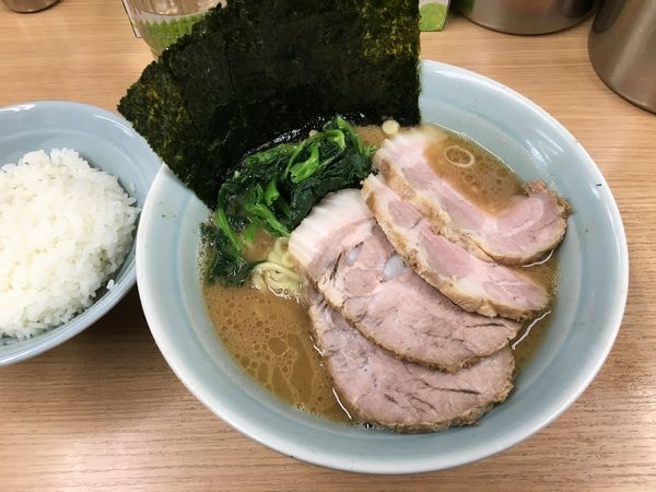 「ラーメン　チャーシュー増し」@横浜ラーメン 武蔵家 日吉店の写真