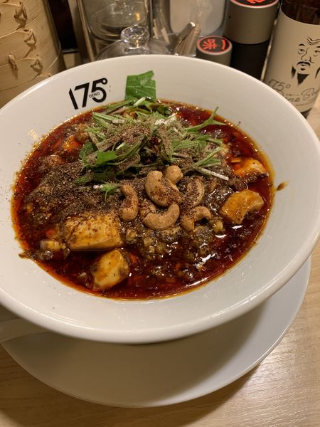 「DENO麻婆麺950」@175°DENO担担麺 GINZaの写真
