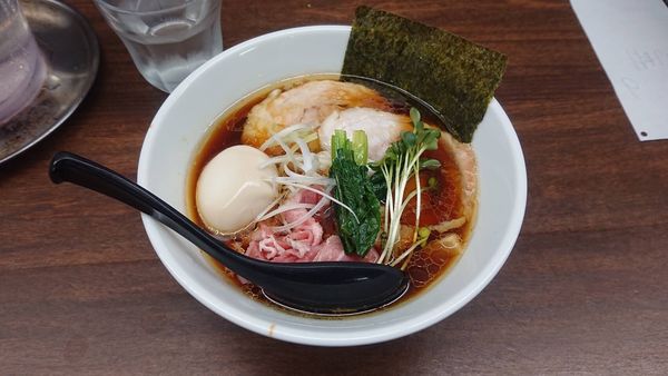 「醤油らーめん」@麺屋みつば＋クローバーの写真