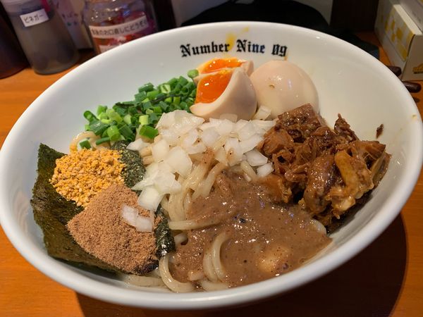 「油そば＋味玉」@麺Dining Number Nine 09の写真