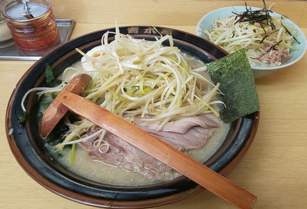 「定番（小）醤油+ネギ丼」@ラーメン青木亭 越谷店の写真