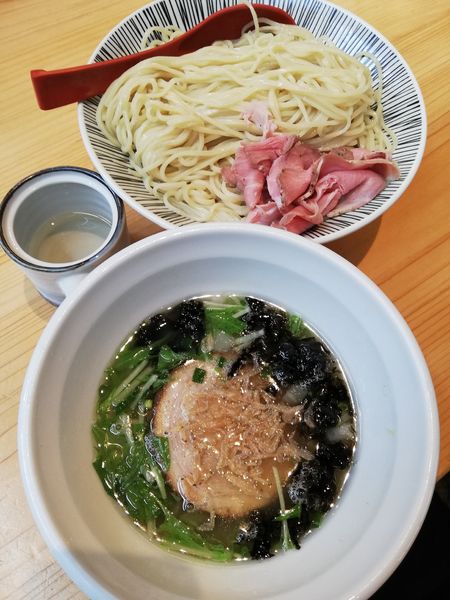 「塩つけ麺」@焼きあご塩らー麺  たかはし 歌舞伎町店の写真