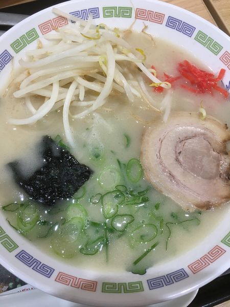 「丸星ラーメン650円＋もやし＋替玉100円」@らあめん花月嵐 イトーヨーカドー三郷店の写真