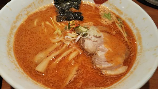 「濃厚エビだし中華そば（限定、900円）」@東京の中華そば ちよがみの写真