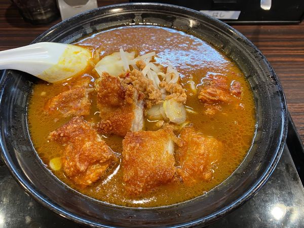 「1/6 うまこくカレーラーメン３辛＋パリパリチキン1076円」@カレーハウスCoCo壱番屋 京急追浜駅前店の写真