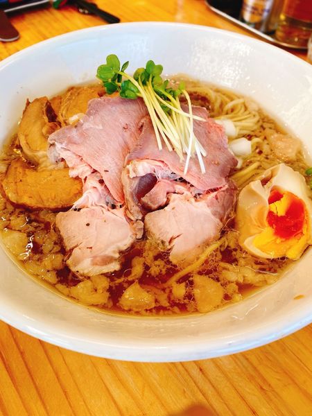 「頑固系醤油らあめん」@宮二郎の写真