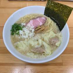 ワンタン麺（塩味）＋こってり