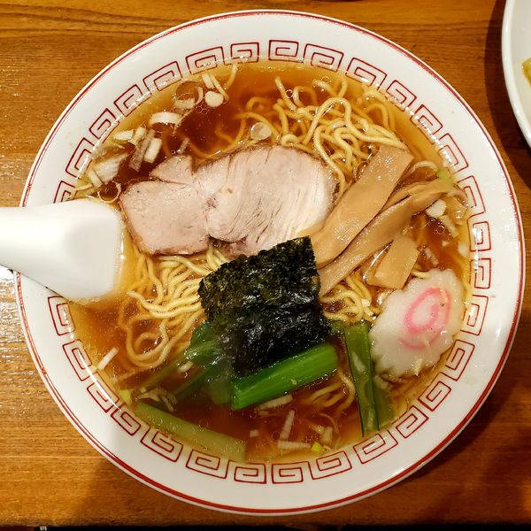 「Aランチ(ラーメン+ミニ中華丼、サラダ、アイスコーヒー)」@華宴の写真