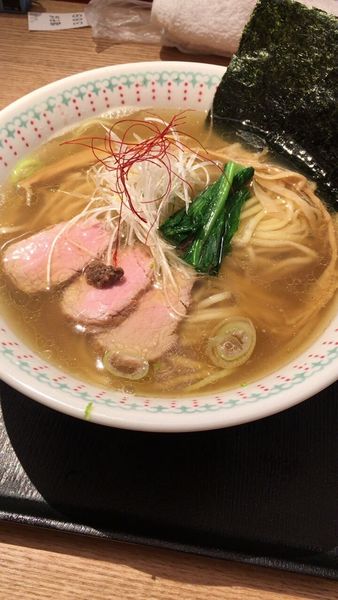 「塩そば ７５０円 麺少なめ」@中華そば 勝本の写真