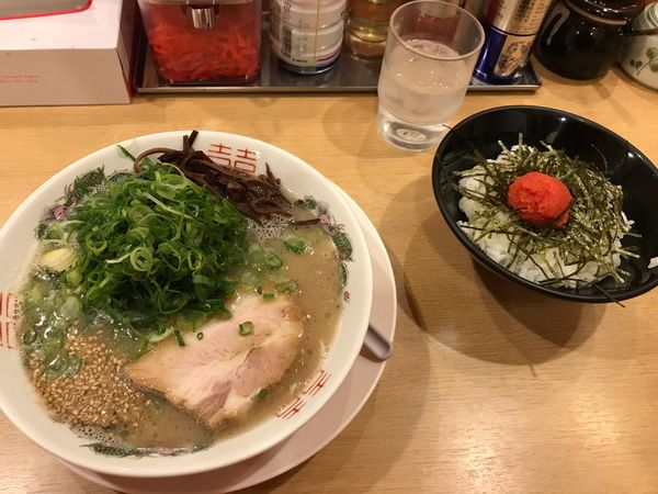 「ラーメン」@博多長浜ラーメン 翔龍 小田原ぶらり横丁店の写真