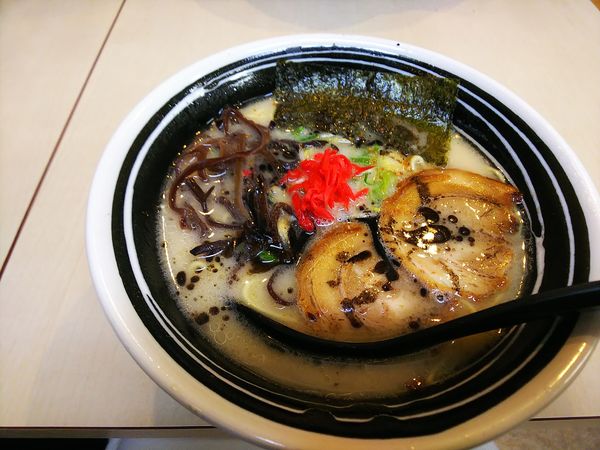 「とんこつラーメン」@とんこつラーメン 一番星 名駅店の写真