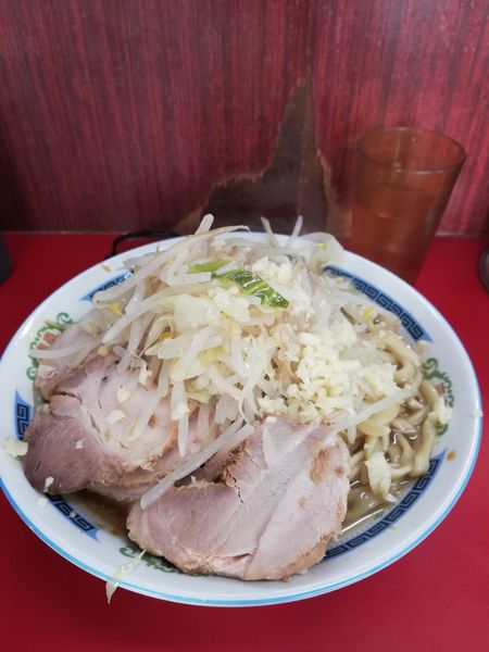 「小ラーメン豚入り　600円」@ラーメン二郎 目黒店の写真