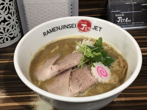 「ムロアジ×鶏煮込みそば」@ラーメン人生 JET 福島本店の写真