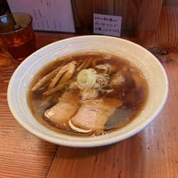 【月曜限定】醤油らーめん