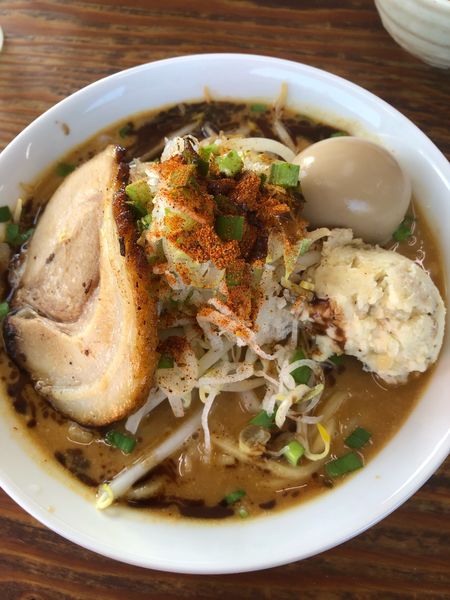 「(限定)味噌そば880円」@餃子の並商 都賀店の写真