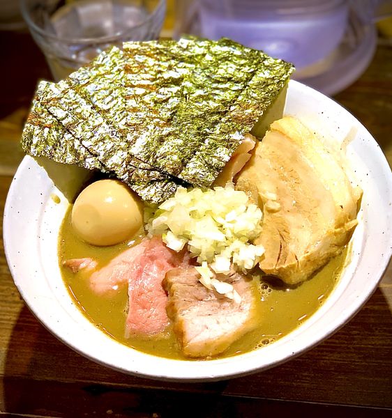 「特製濃厚煮干しそば」@ラーメン屋ジョンの写真