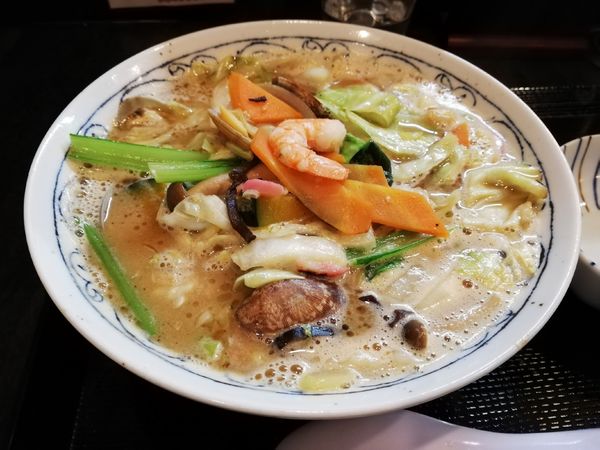 「野菜たっぷり味噌ちゃんぽん（11月限定）」@まるふじ食堂の写真