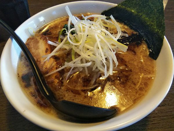 「とん黒　：細麺　（大盛り）」@信州麺屋 とんずら －カエン－の写真