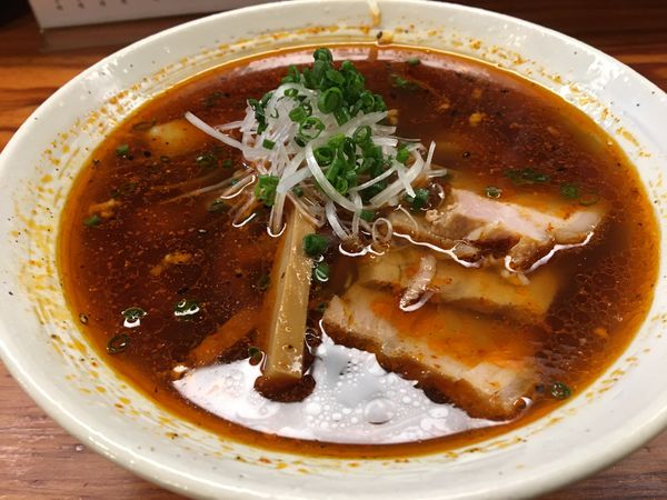 「【限定】すごく辛いらーめん」@純手打ち 麺と未来の写真