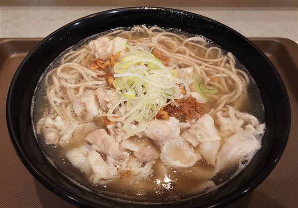 「肉骨茶（バクテー）そば」@名代 富士そば 秋葉原電気街店の写真