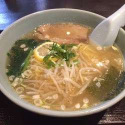 塩ラーメン