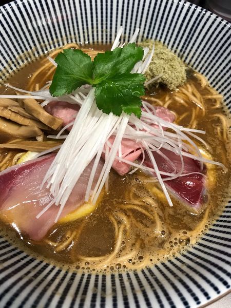 「寒鰤そば(950円)」@寿製麺 よしかわ 西台駅前店の写真