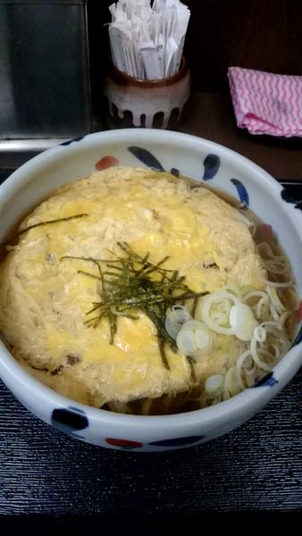 「玉子とじそば（５２０円）＋大盛り（１００円）」@そば切り うちばの写真