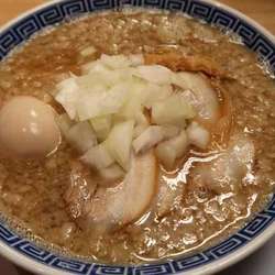 背油中華そば＋味玉　850円