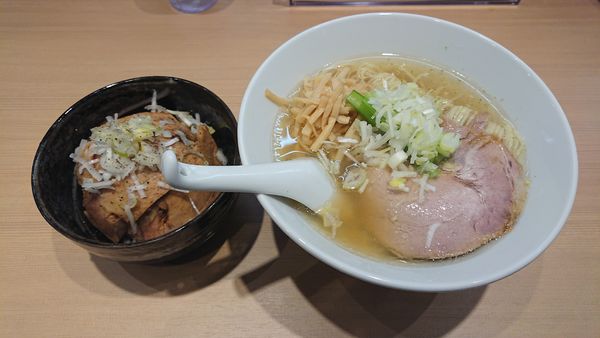 「【限定】京鰆そば 900円 + チャーシュー丼 350円」@麺 かつら木の写真