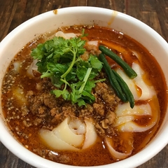 西安刀削麺酒楼 神田店の画像