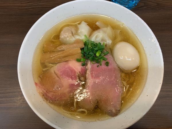 「特製塩中華そば850円」@中華そば さわの写真