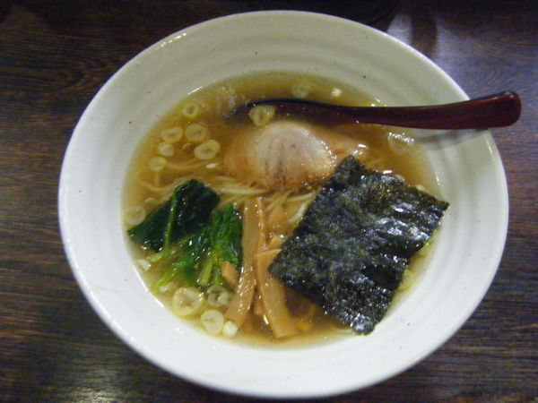 「しょうゆらーめん」@らーめん しょういんの写真