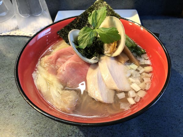 「特製塩らーめん+ビール+おつまみ3点盛り」@とものもとの写真