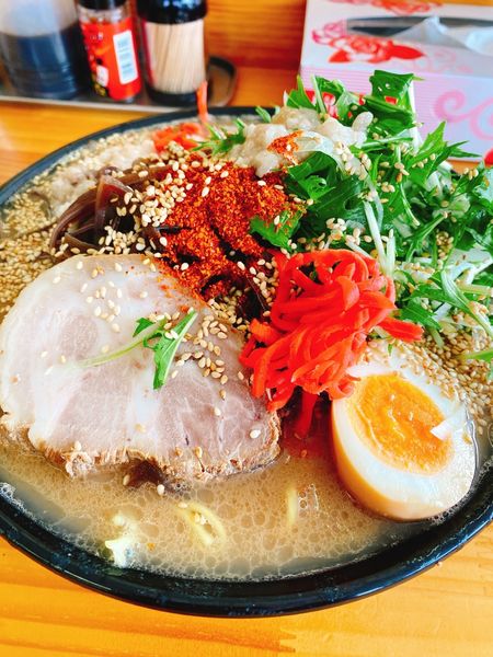 「塩豚骨キクラゲ　コッテリ」@豚骨ラーメン 新井商店の写真