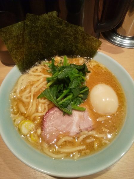 「家系らぁ麺」@麺屋 庄太 赤坂店の写真