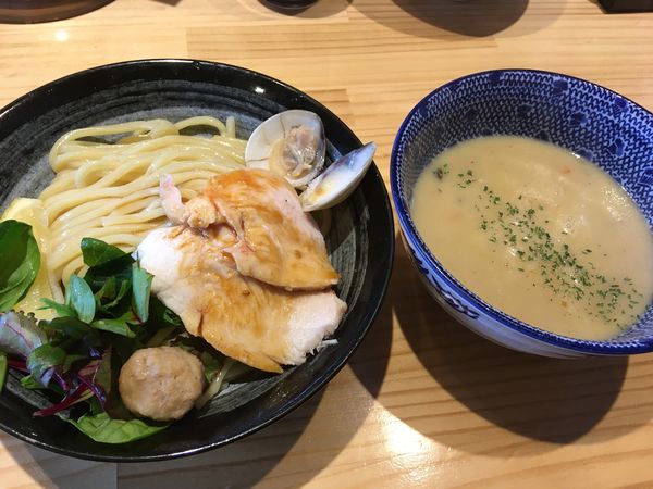 「鶏と貝のクラムチャウダー」@麺屋 必道の写真