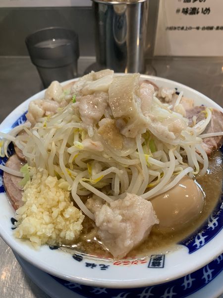 「ラーメン　味玉　ブタ」@ラーメン大 下高井戸店の写真