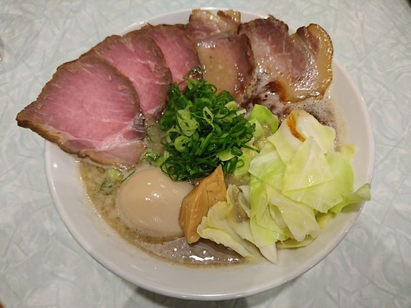「全部のせ豚骨ラーメン(1080円)」@らーめん 五ノ神精肉店 煮干し編の写真