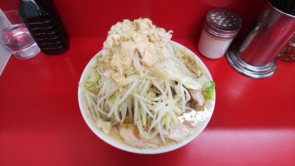 「小豚」@ラーメン二郎 神田神保町店の写真