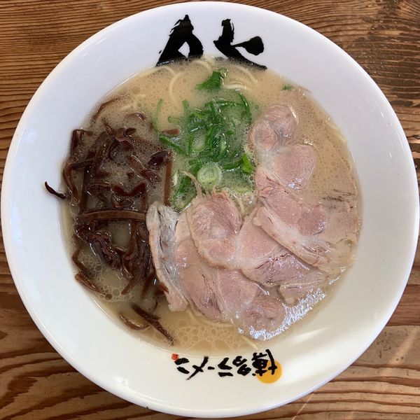 「おいしいラーメン (320円) きくらげ (50円)」@博多ラーメン 膳 鳥栖店の写真