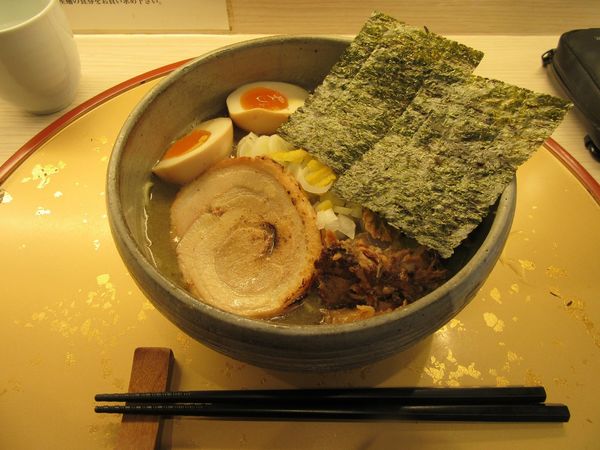「特製濃厚煮干そば塩（１０２０円）」@麺屋 音 柏店の写真