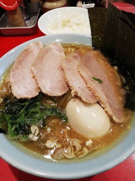 「味玉チャーシュー麺」@横浜家系ラーメン 志田家 蒲田店の写真