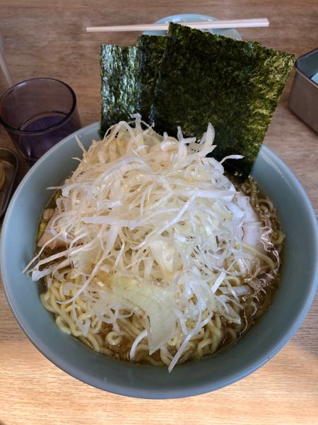 「中盛りネギチャーシュー麺　小ライス」@ラーメン 大黒家 生麦本店の写真
