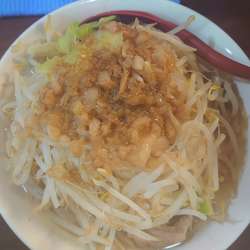 満腹ラーメン200g 850円