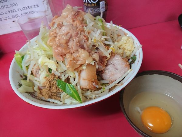 「大汁なし 豚ダブル 生卵」@ラーメン二郎 環七一之江店の写真