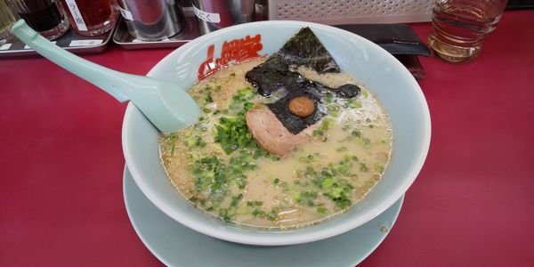 「朝ラーメン」@ラーメン山岡家 ひたちなか店の写真