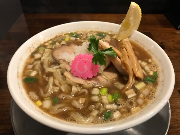 「秋刀魚の濃ゆい煮干しそば　750円」@秋刀魚煮干し蕎麦 高倉の写真