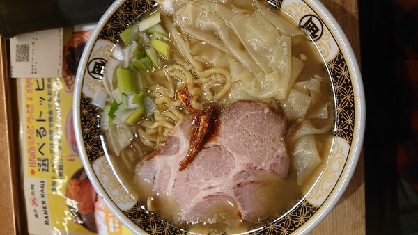 「焼きあごラーメン」@ラーメン凪 福岡空港店の写真